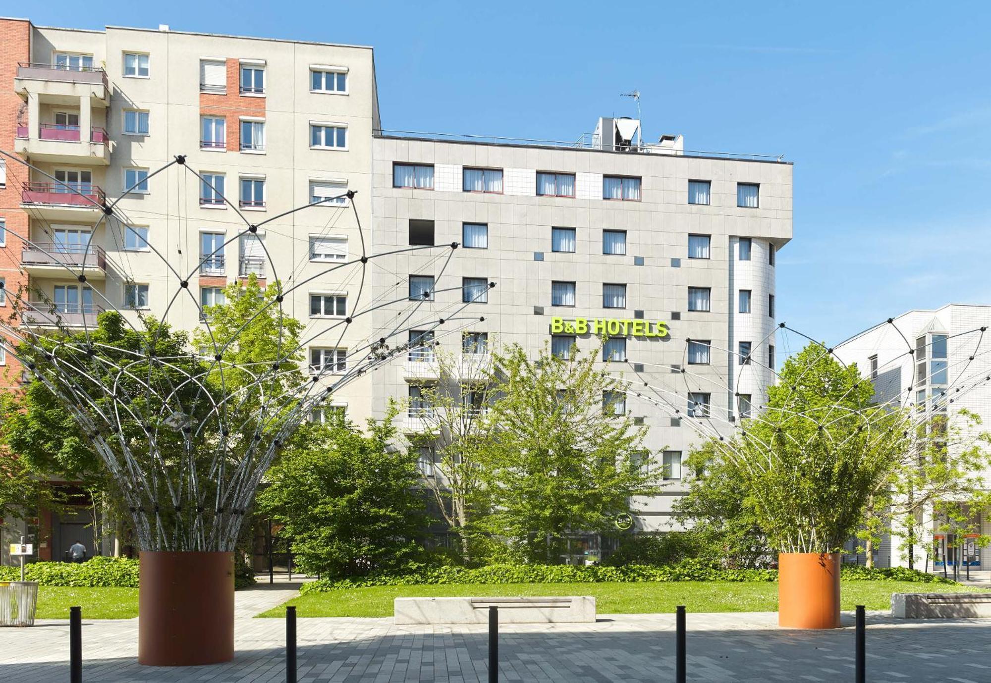 B&B Hotel Saint-Quentin-En-Yvelines Centre Gare 4 Etoiles Montigny-le-Bretonneux Exterior foto